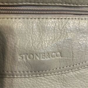 Stone & Co. Off White Leather Shoulder Handbag Purse Zippers